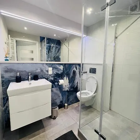 Mare E Monti Apartment *